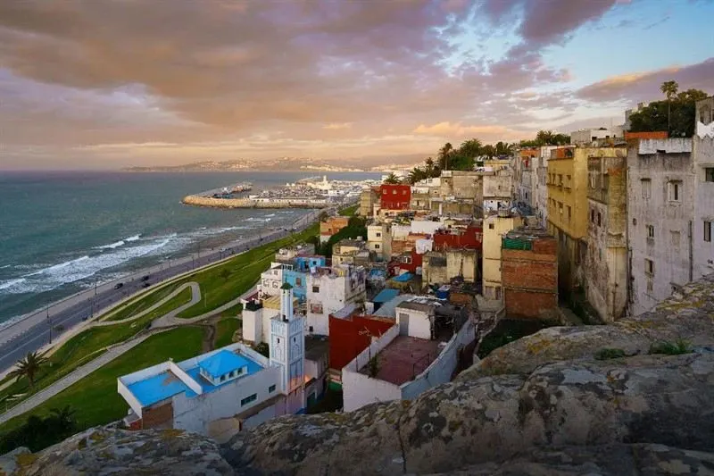 Tour di 5 giorni da Tangeri a Fes attraverso Chefchaouen e il Sahara