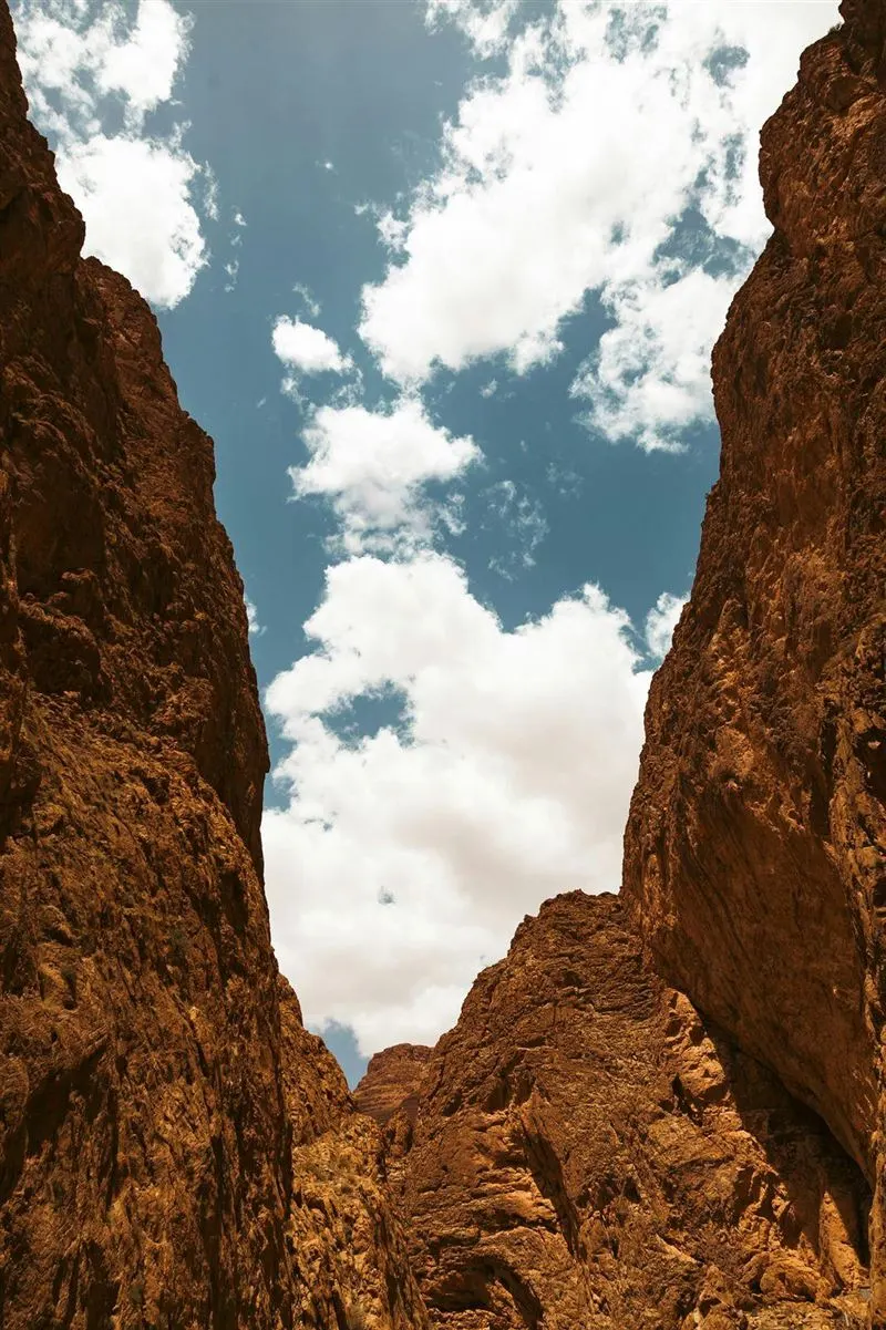 Ouarzazate – Skoura – Dades – Todra gorge – Merzouga, camel ride and night in our camp